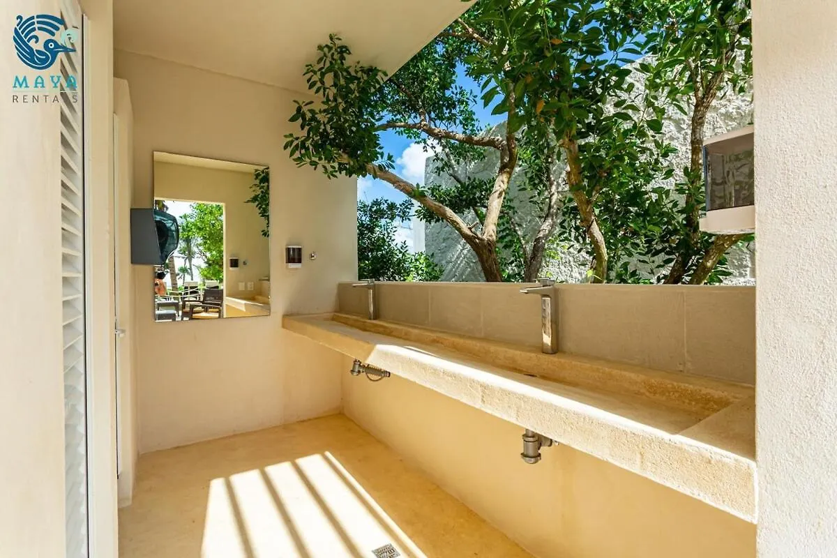 Luxurious Penthouse By The Beach Akumal 0*,