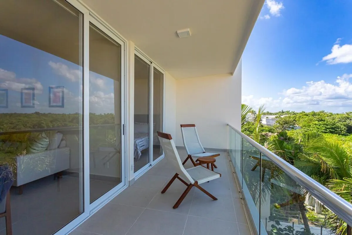 Luxurious Penthouse By The Beach Akumal Mexico
