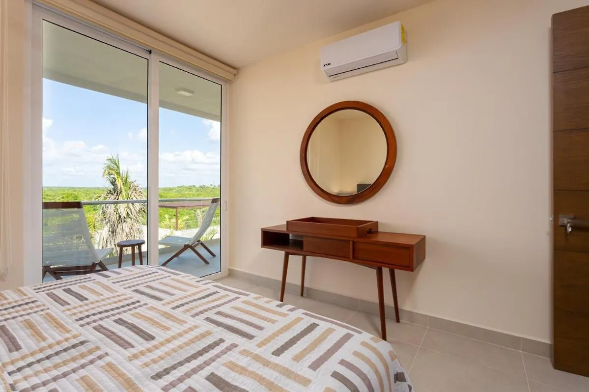 Luxurious Penthouse By The Beach Akumal Mexico