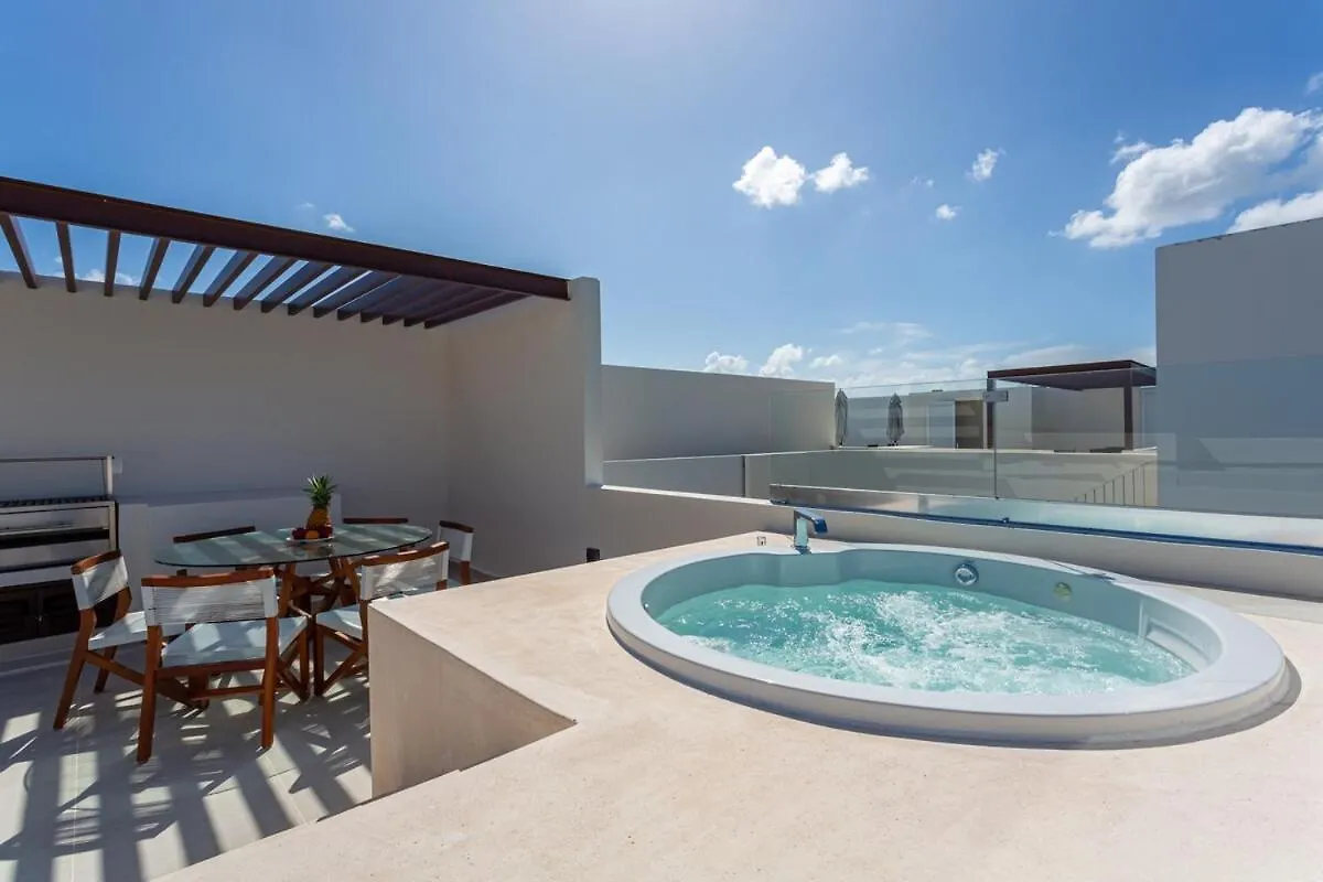 Apartment Luxurious Penthouse By The Beach Akumal